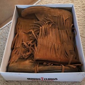 Moccasin Suede Fringe Boots